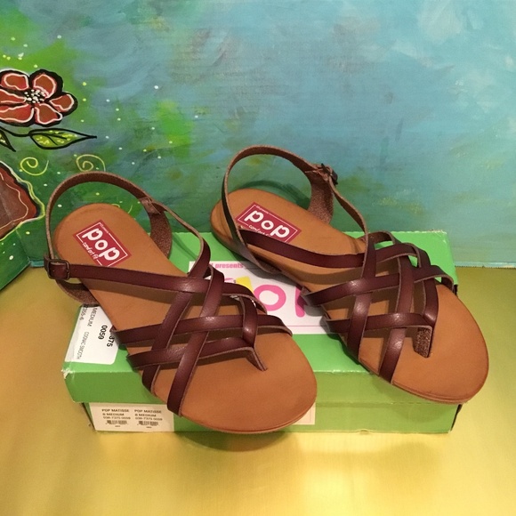 New, Brown Strap Sandals Size 8 - Picture 1 of 6